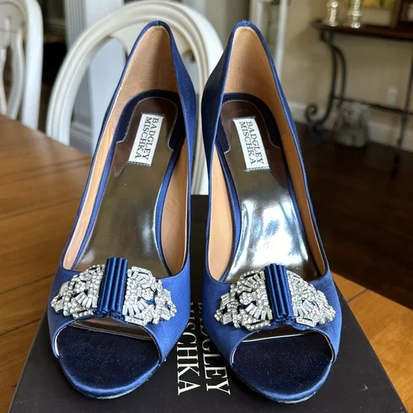Badgley Mischka 9.5 Davida Deco Blue Satin Heels with Crystal Embellishment - Picture 4 of 12
